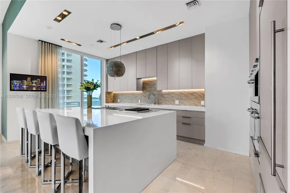 900 Brickell Key Blvd #1002 Miami, FL 33131