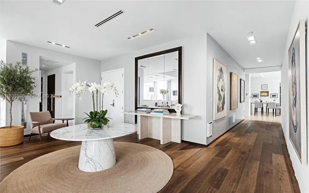 900 Brickell Key Blvd #1002 Miami, FL 33131