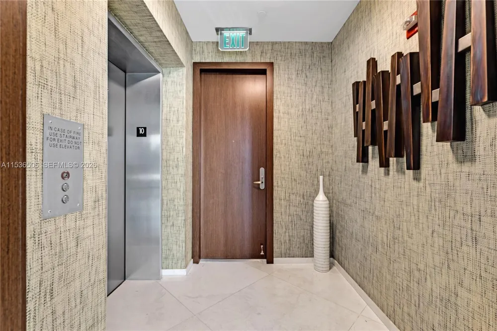 900 Brickell Key Blvd #1002 Miami, FL 33131