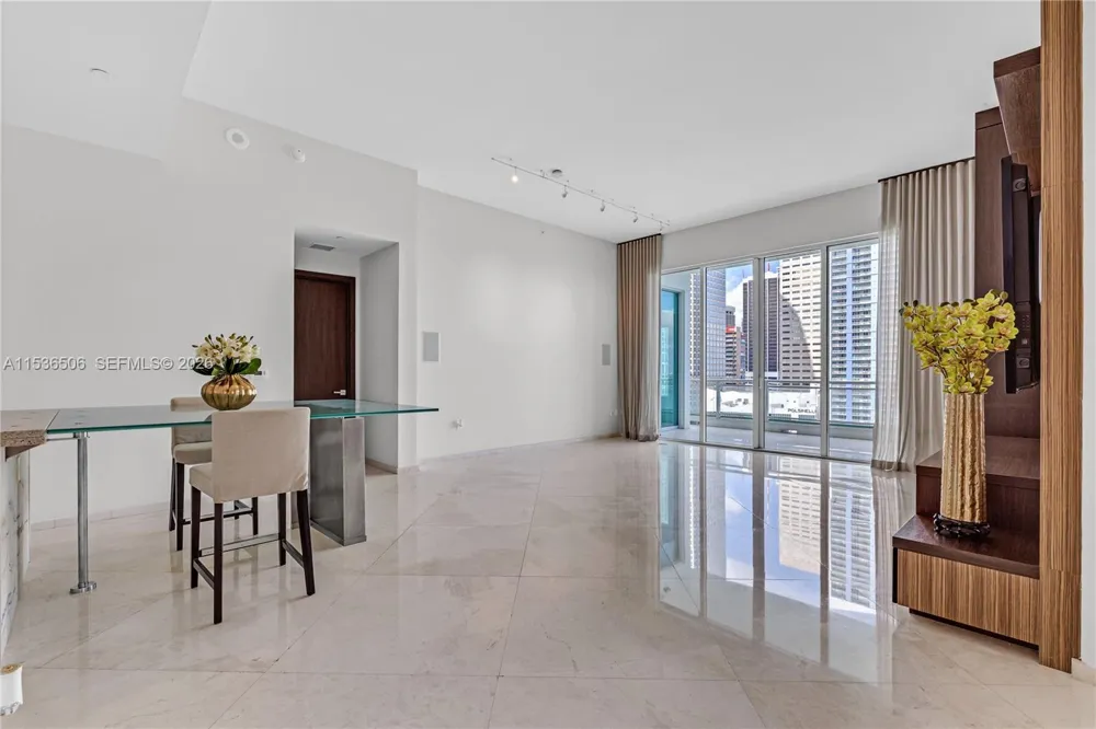 900 Brickell Key Blvd #1002 Miami, FL 33131