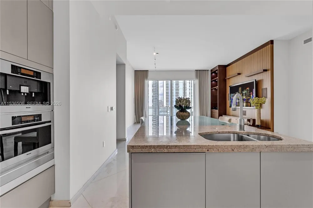 900 Brickell Key Blvd #1002 Miami, FL 33131