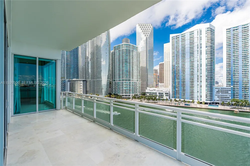900 Brickell Key Blvd #1002 Miami, FL 33131