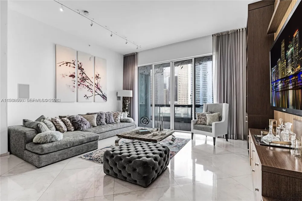 900 Brickell Key Blvd #1002 Miami, FL 33131