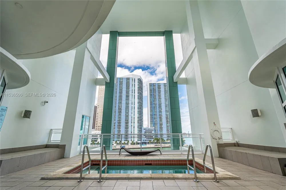 900 Brickell Key Blvd #1002 Miami, FL 33131