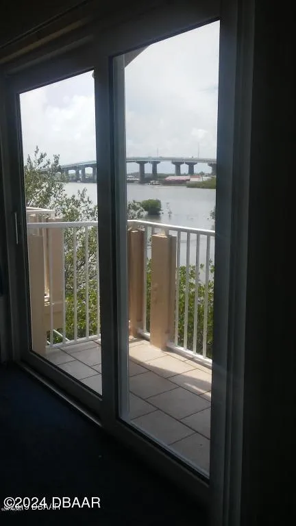 3600 S Peninsula Drive #13 Port Orange, FL 32127