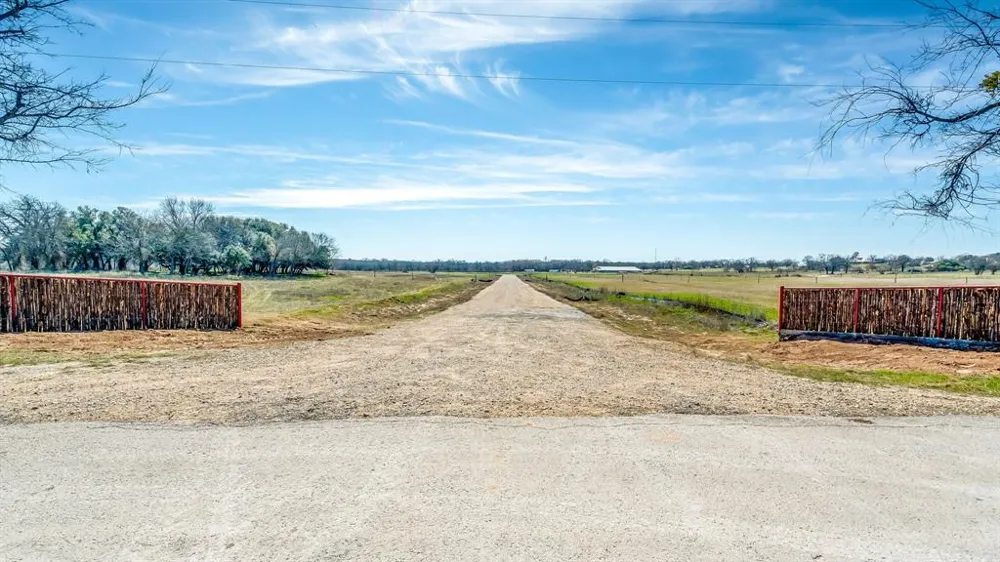 1012 Lambert Court Weatherford, TX 76088