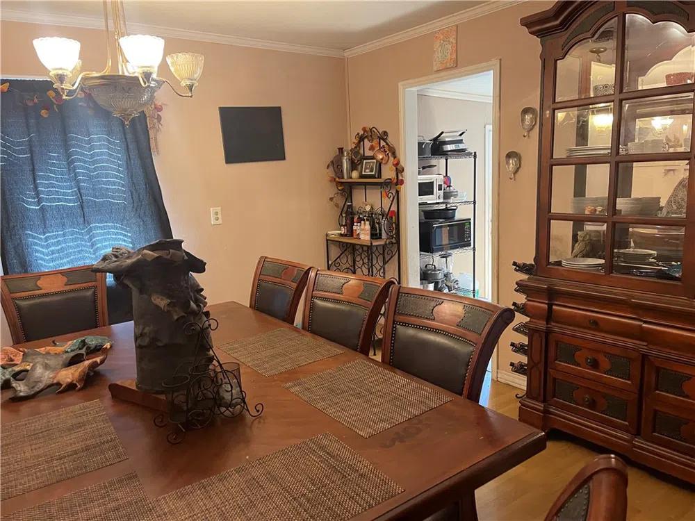 304 E 2nd Street Bishop, TX 78343