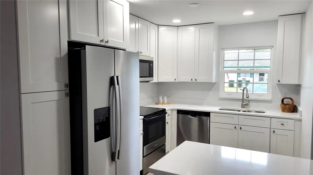 217 HILL AVENUE #20 Deland, FL 32724