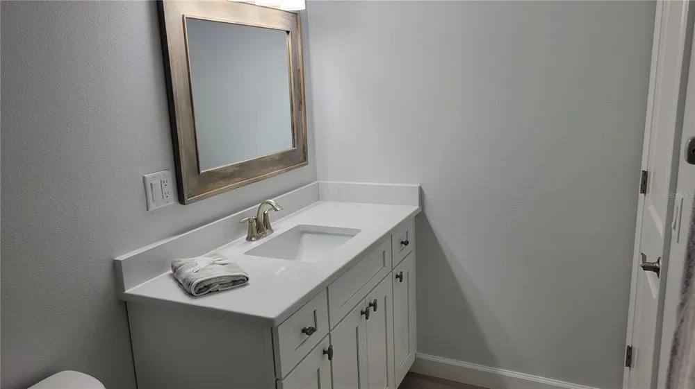 217 HILL AVENUE #20 Deland, FL 32724