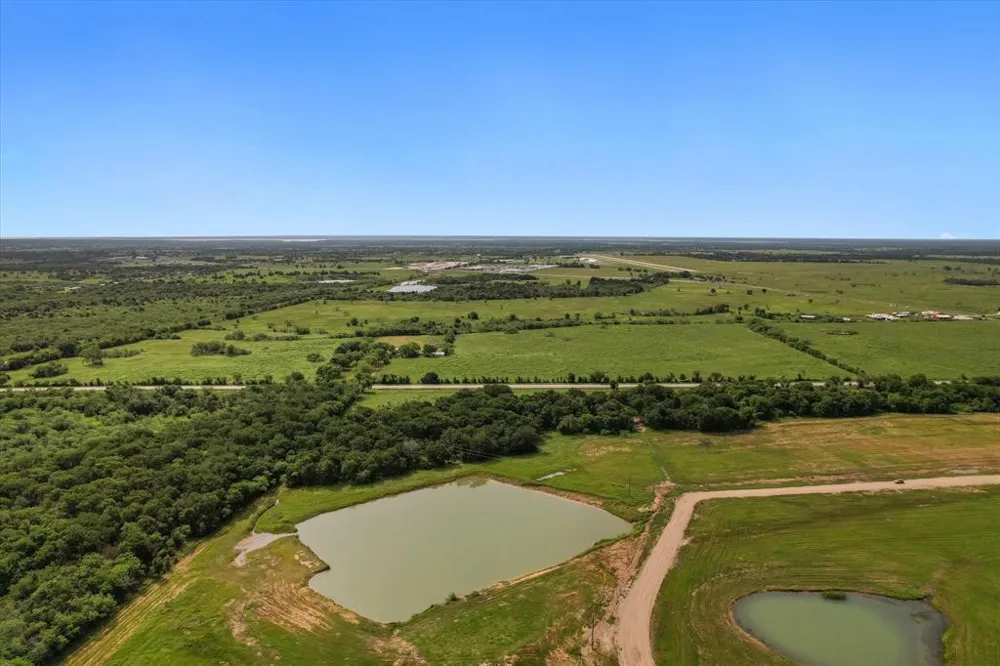 Grison Circle Corsicana, TX 75109