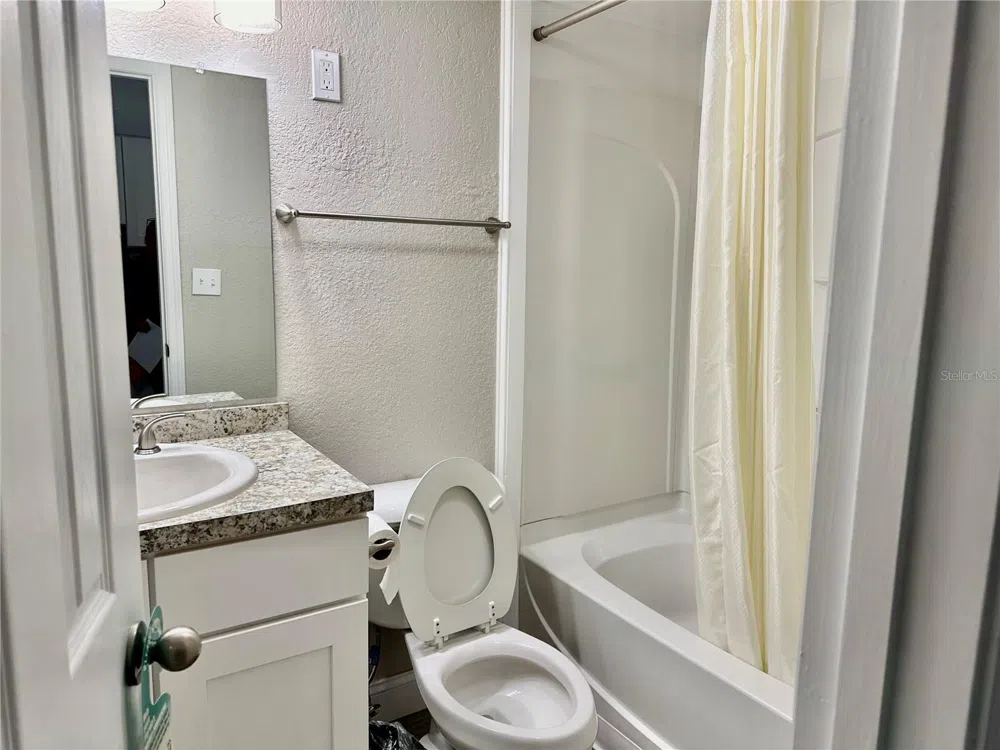 5297 S CHEROKEE WAY #104 Homosassa, FL 34448