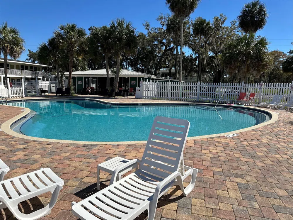 5297 S CHEROKEE WAY #104 Homosassa, FL 34448
