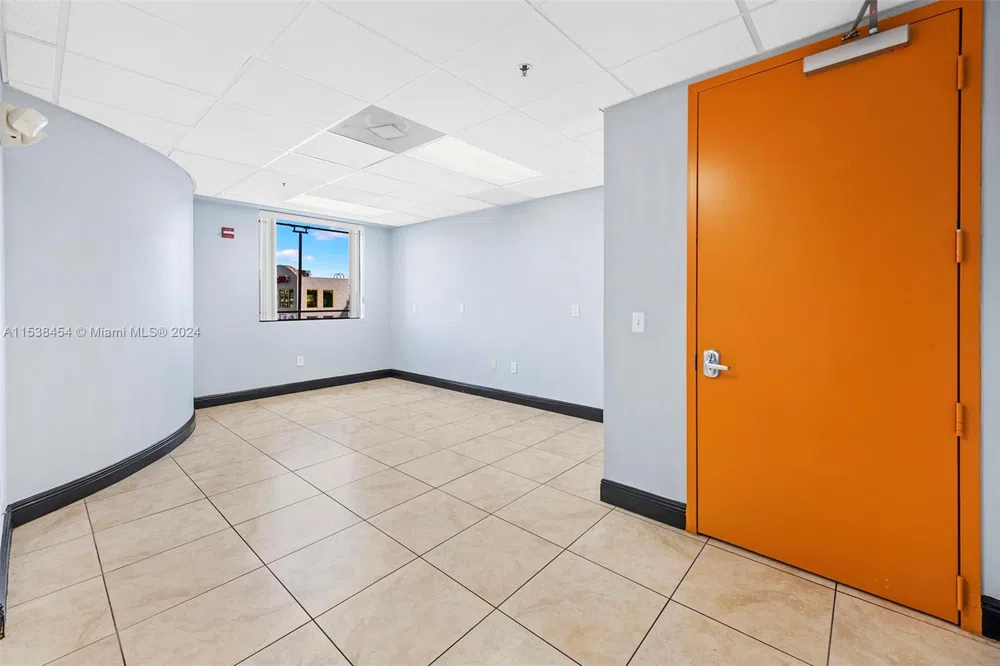2227 Federal Hwy Hollywood, FL 33020