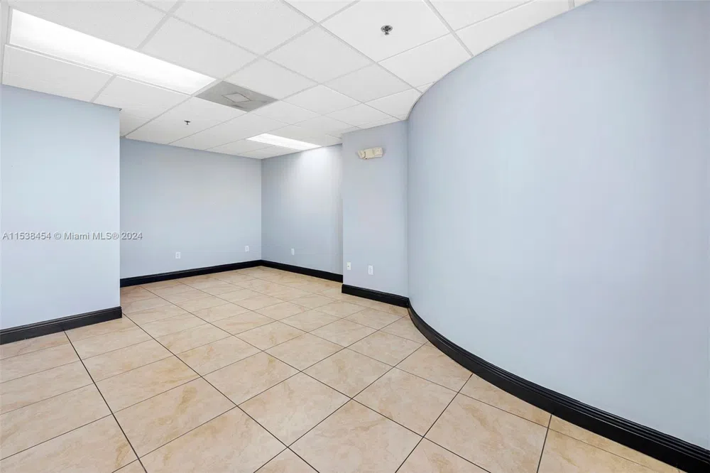 2227 Federal Hwy Hollywood, FL 33020