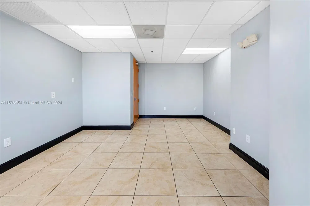 2227 Federal Hwy Hollywood, FL 33020