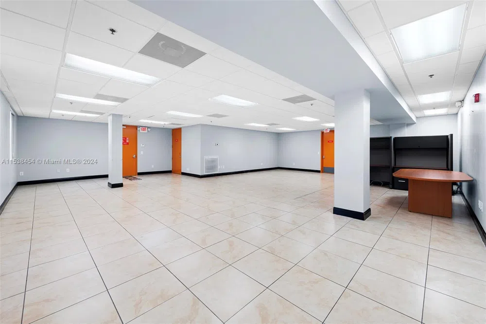 2227 Federal Hwy Hollywood, FL 33020