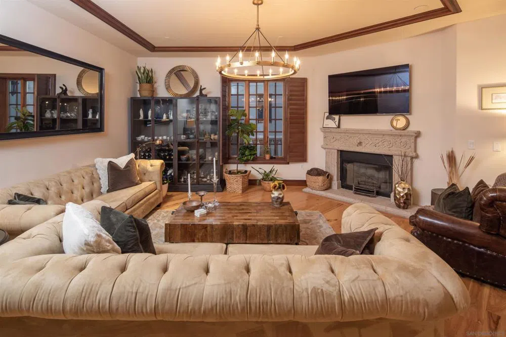 120 C Street ##204 Coronado, CA 92118