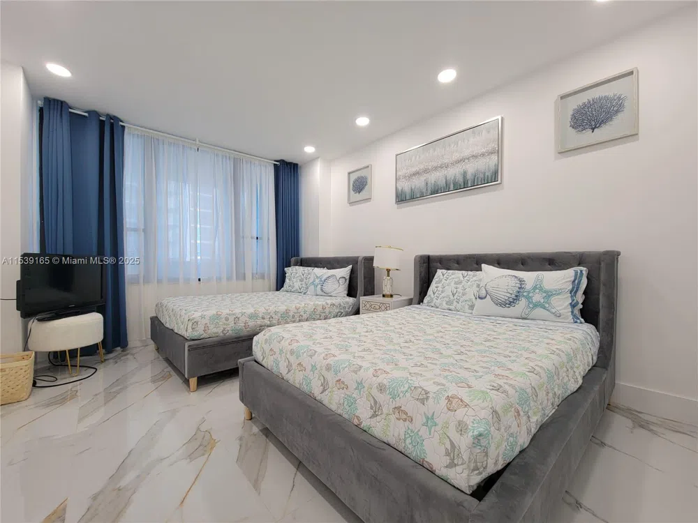 3505 S Ocean Dr #1509 Hollywood, FL 33019