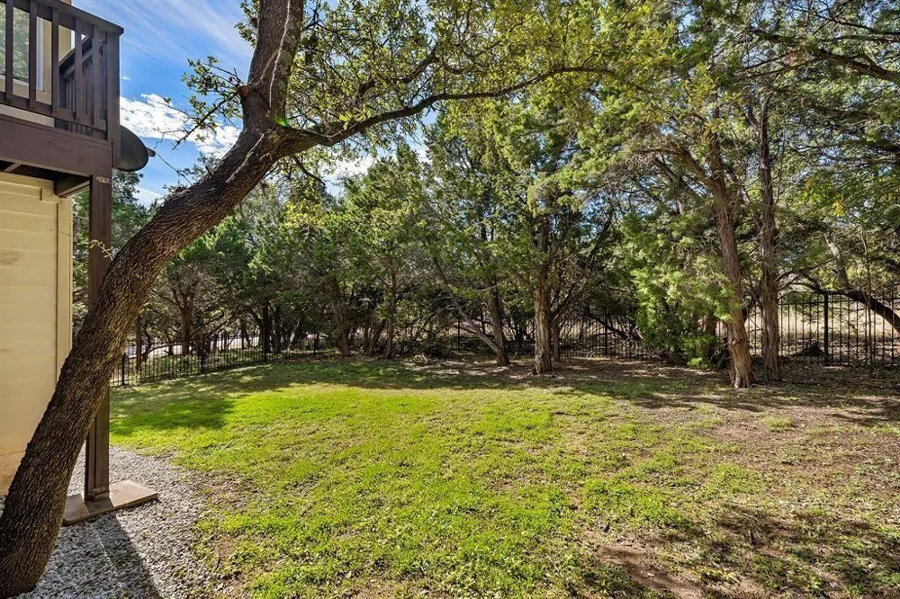 204 Pinehurst Circle Point Venture, TX 78645