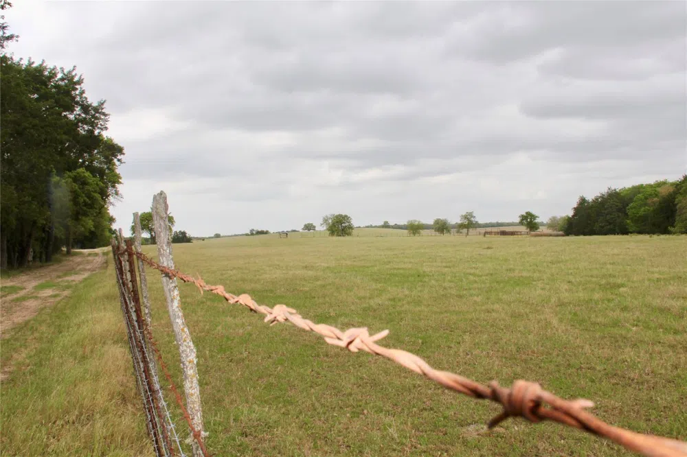 Edmonson McDade, TX 78650