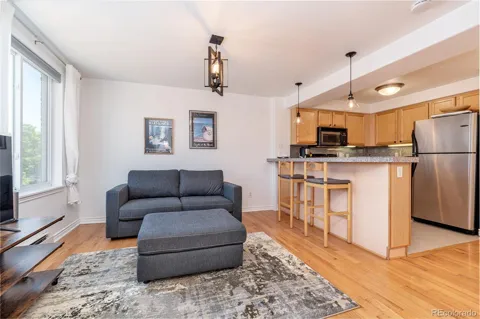 1833 Williams Street #504