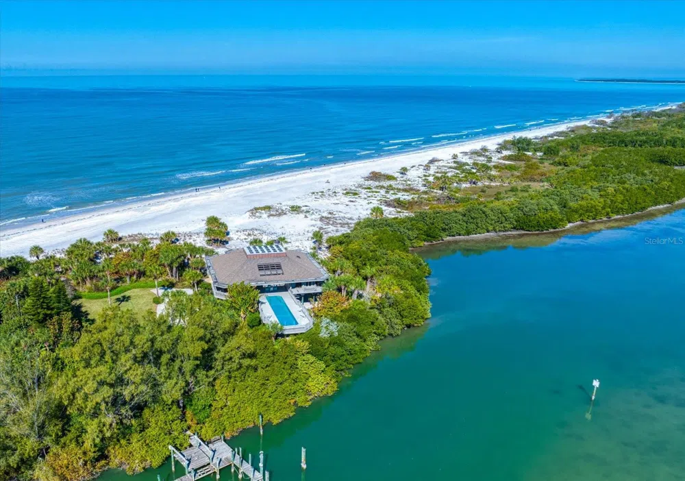 1198 MANDALAY POINT Clearwater, FL 33767