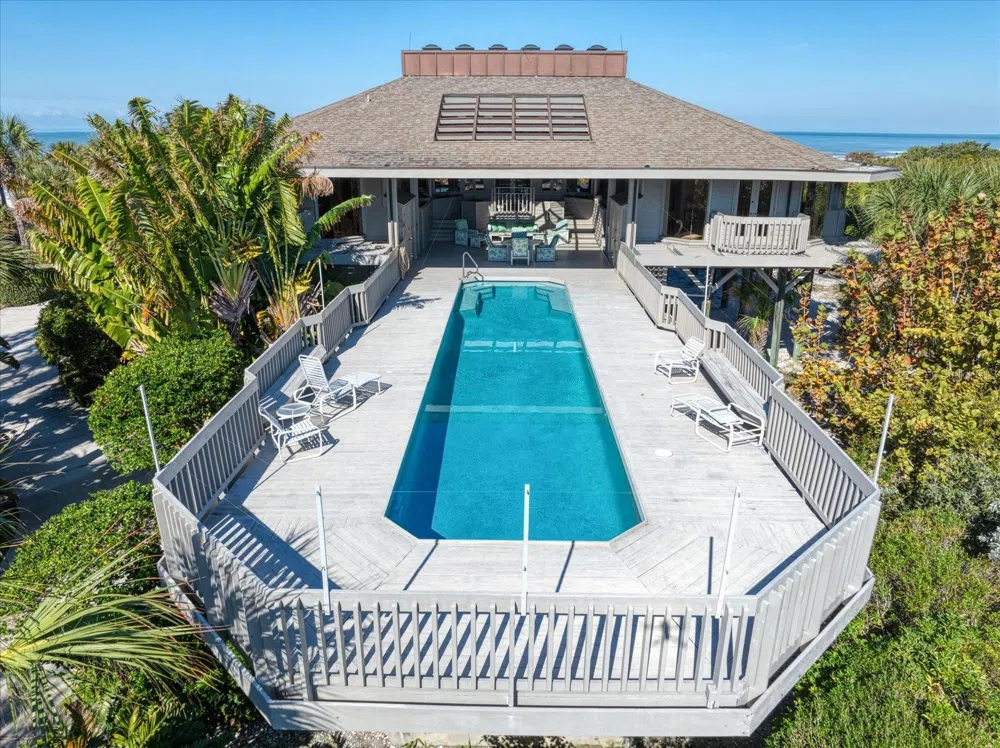 1198 MANDALAY POINT Clearwater, FL 33767
