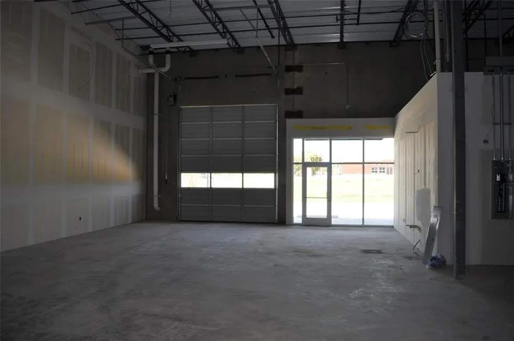 550 W Round Grove Road Lewisville, TX 75067