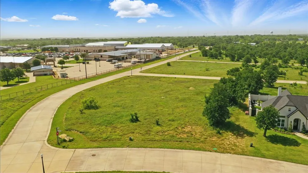 Wrigley Parkway Jacksboro, TX 76458