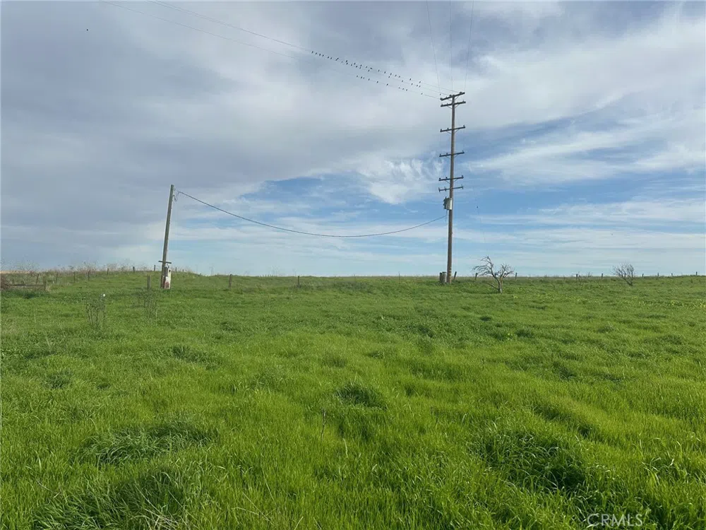 1 Billy Wright Road Los Banos, CA 93635