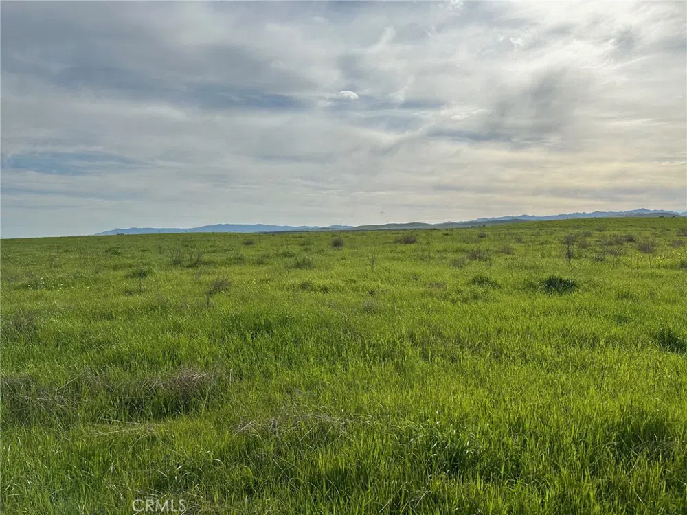 1 Billy Wright Road Los Banos, CA 93635