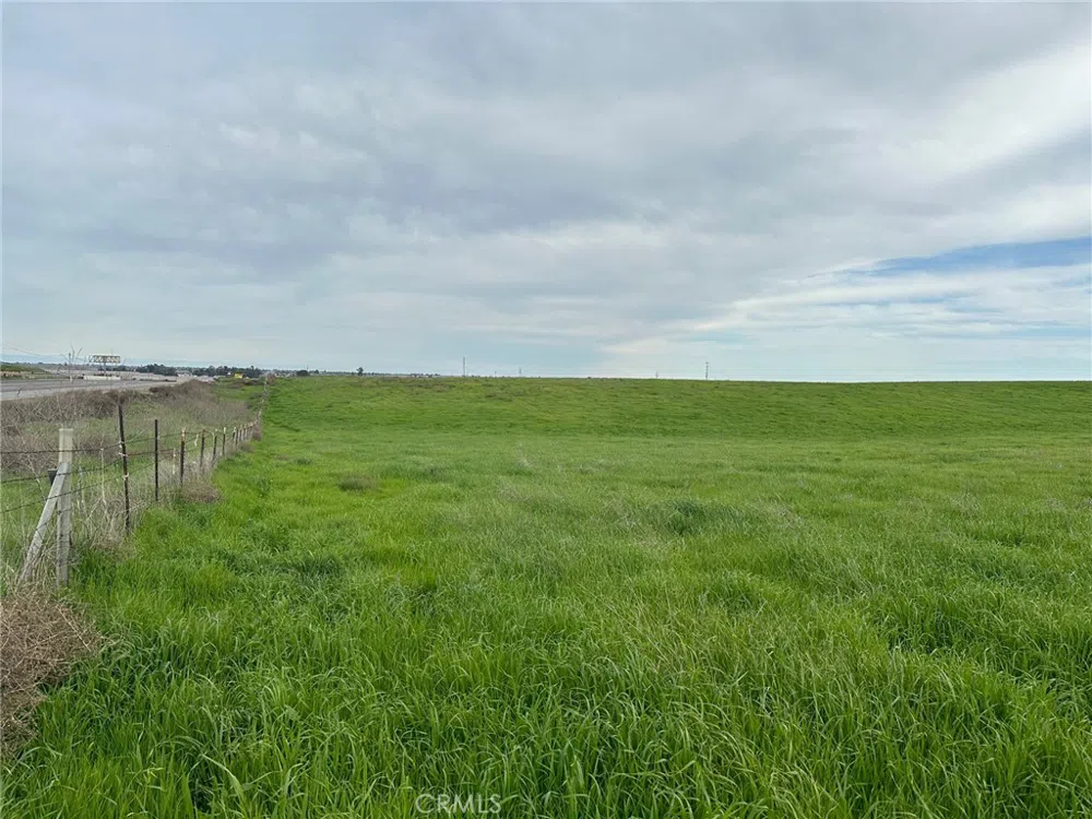 1 Billy Wright Road Los Banos, CA 93635