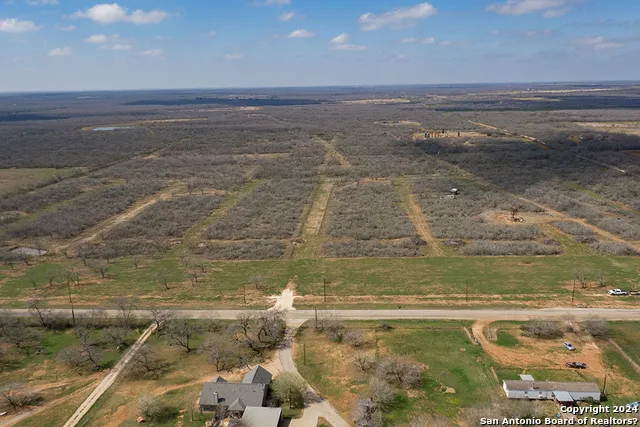 TRACT 8 FM 1332 Jourdanton, TX 78026