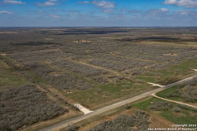 TRACT 8 FM 1332 Jourdanton, TX 78026