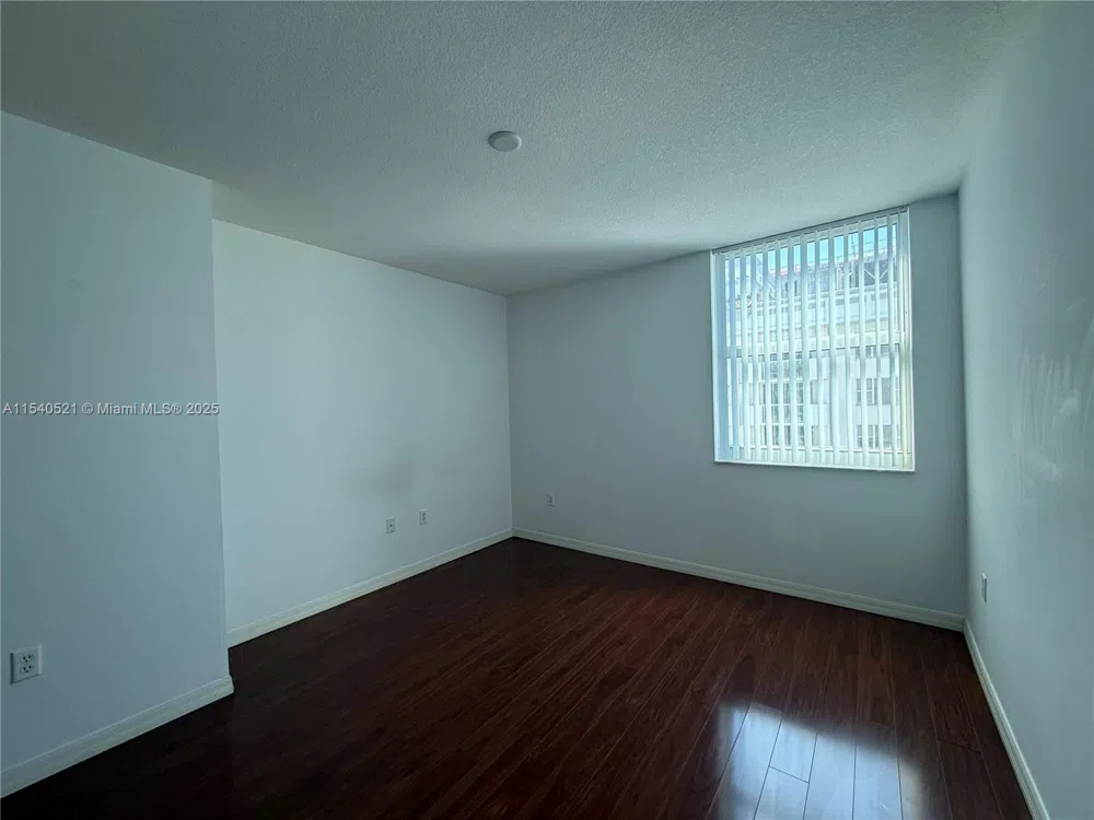 9201 Collins Ave #1023 Surfside, FL 33154