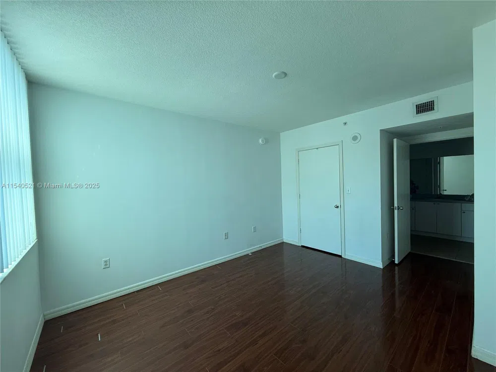 9201 Collins Ave #1023 Surfside, FL 33154