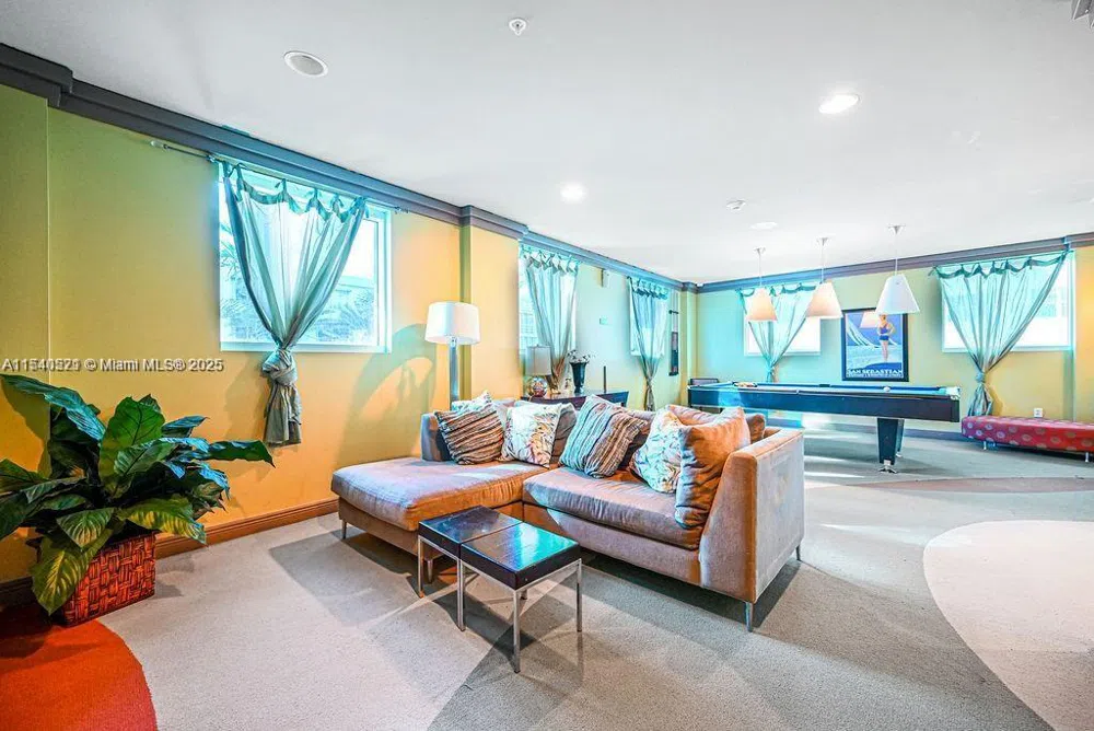 9201 Collins Ave #1023 Surfside, FL 33154