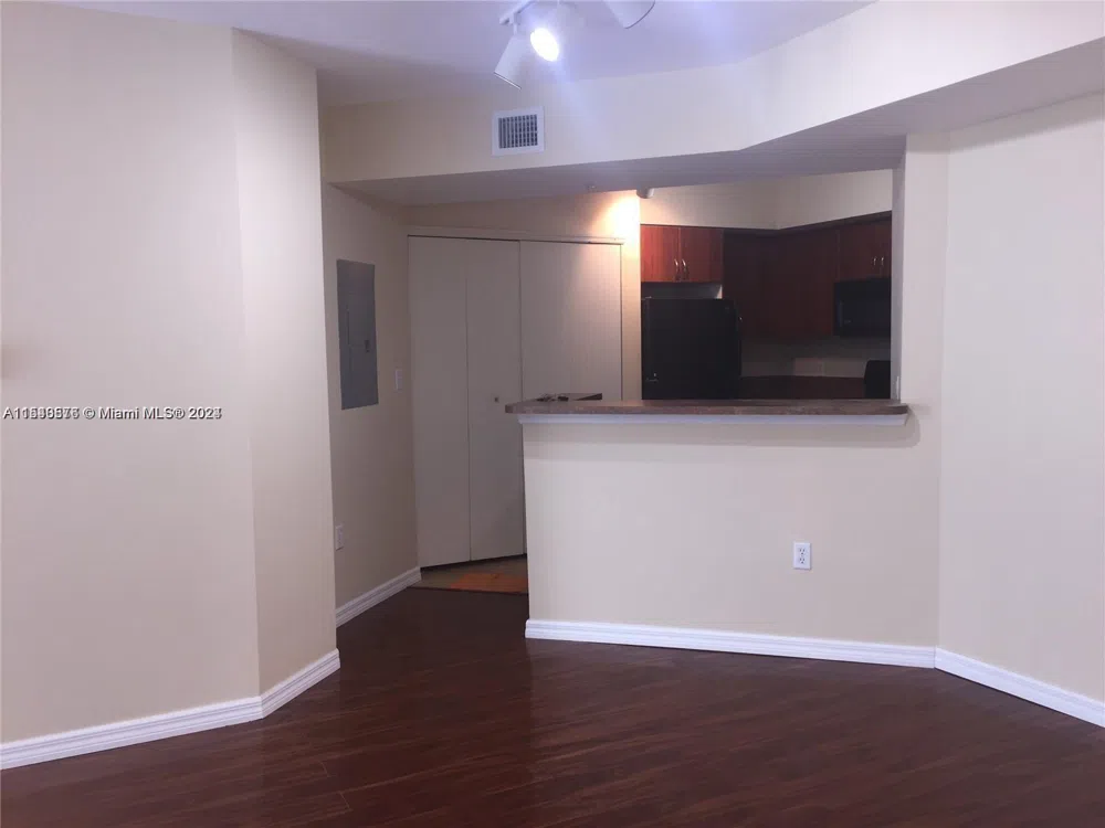 9201 Collins Ave #724 Surfside, FL 33154