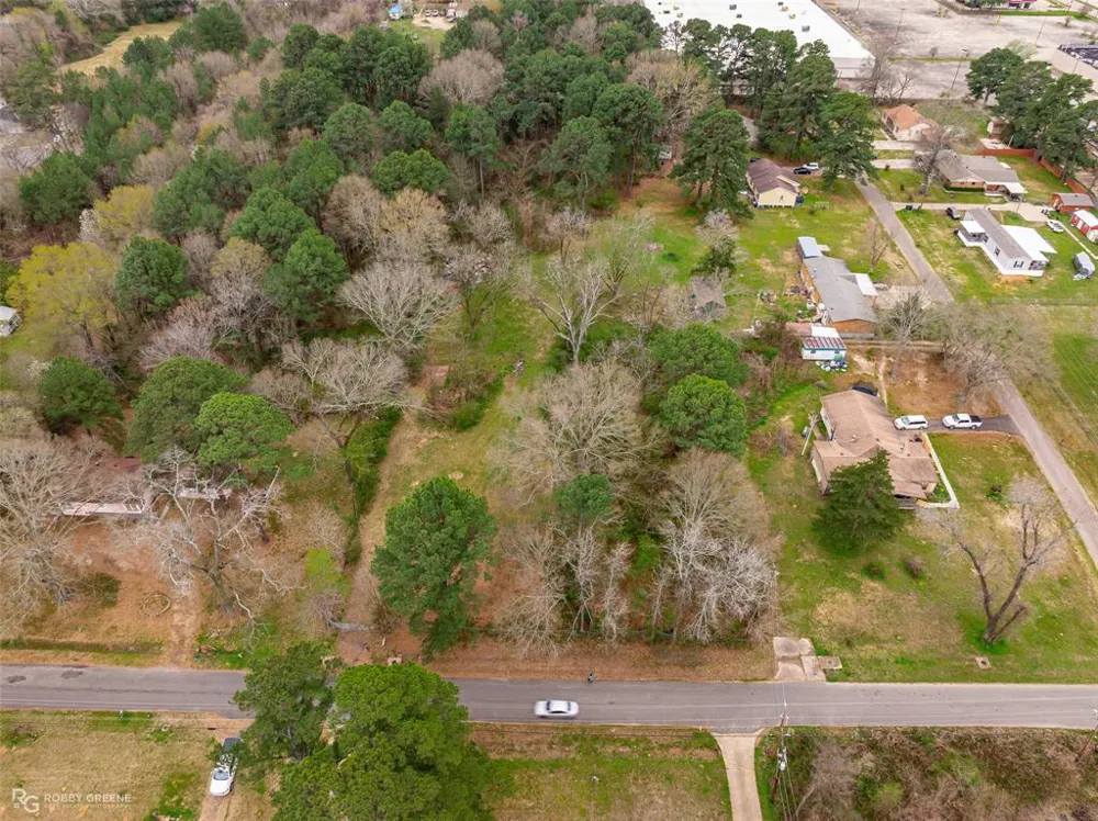 2301 McCutchen Avenue Shreveport, LA 71108
