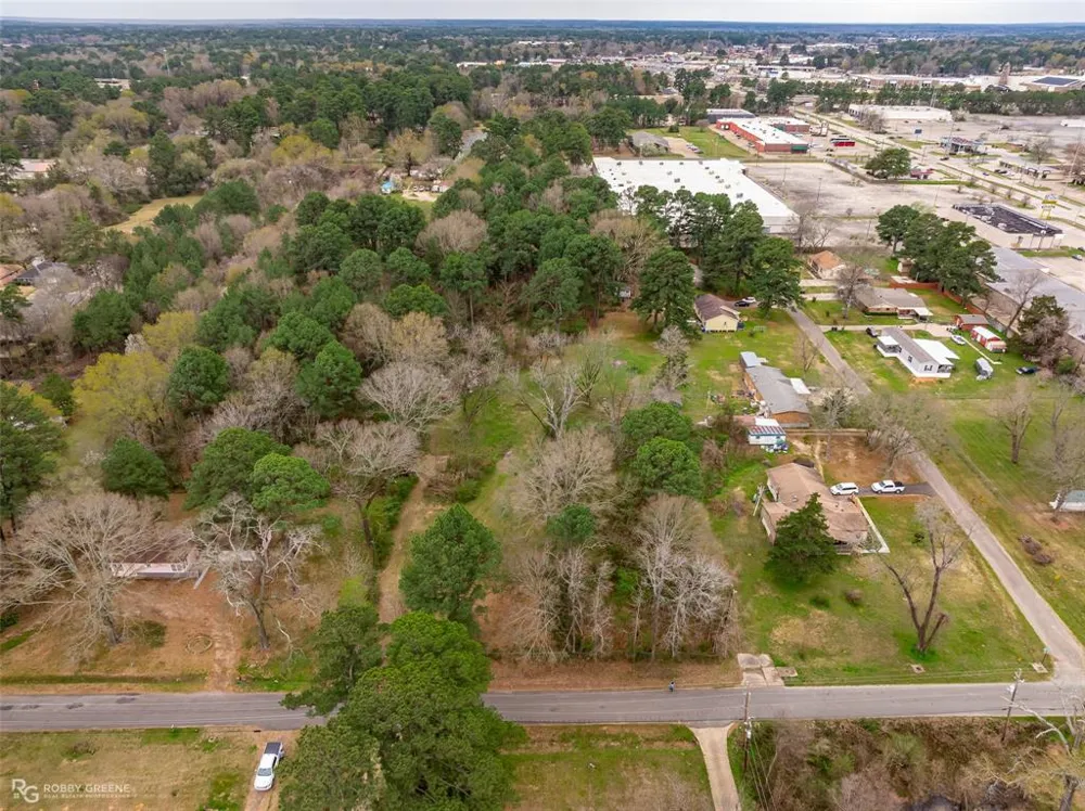 2301 McCutchen Avenue Shreveport, LA 71108