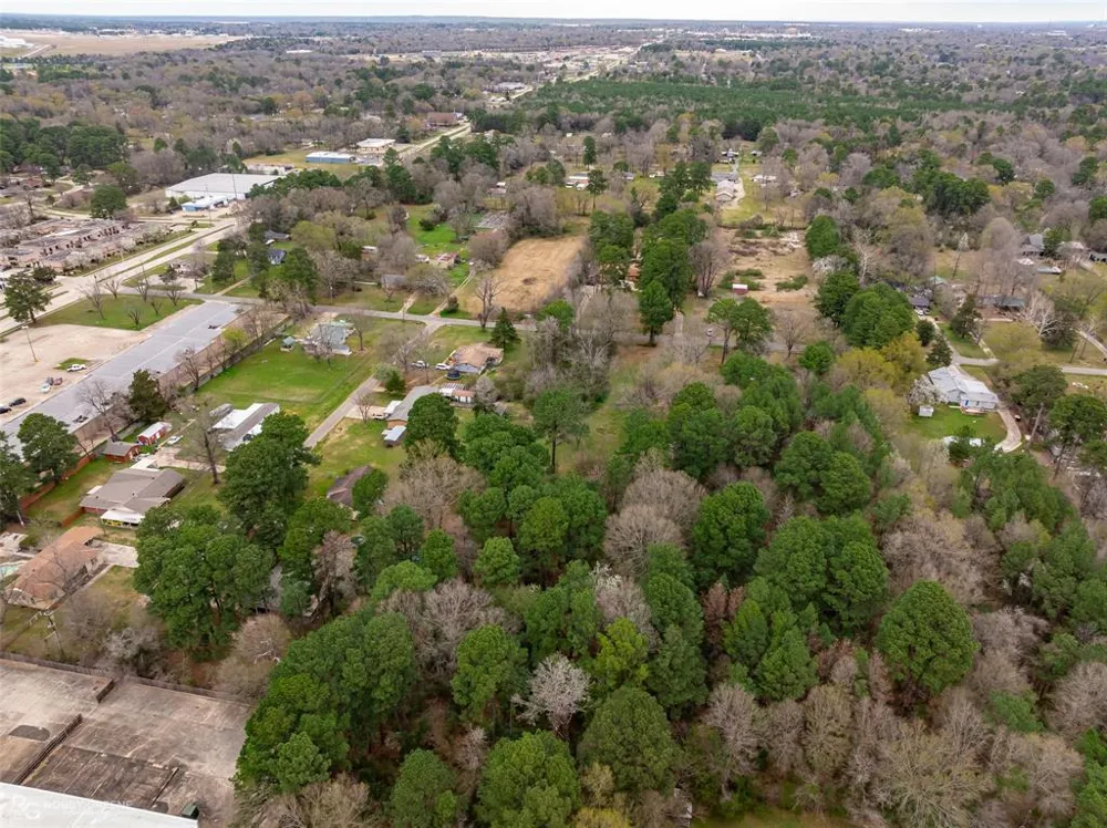 2301 McCutchen Avenue Shreveport, LA 71108