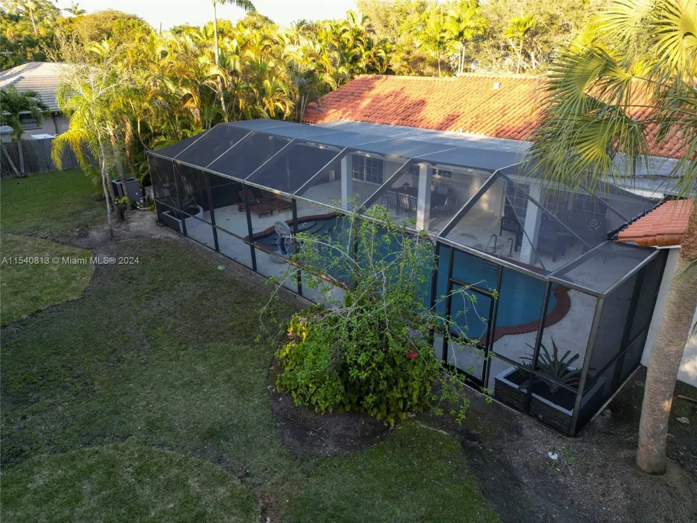 10130 SW 70th Ave Pinecrest, FL 33156