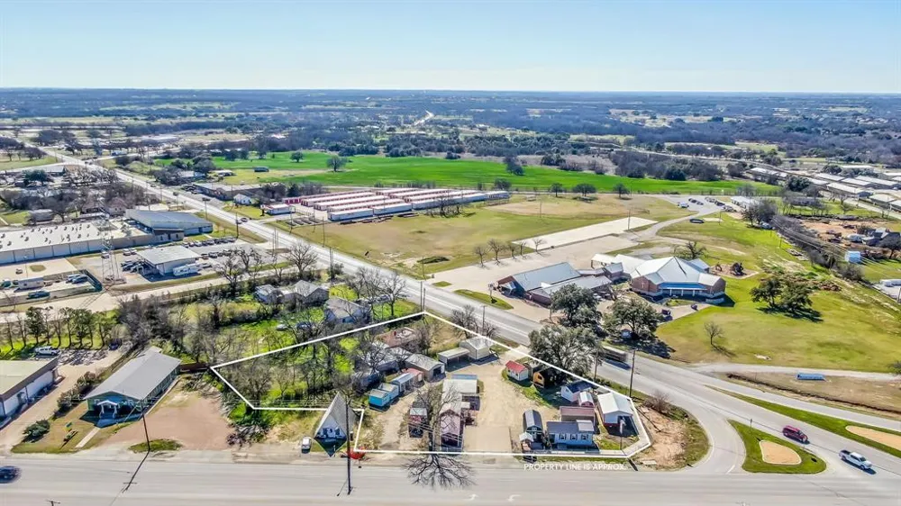 404 E South Loop Stephenville, TX 76401