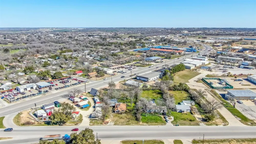 404 E South Loop Stephenville, TX 76401