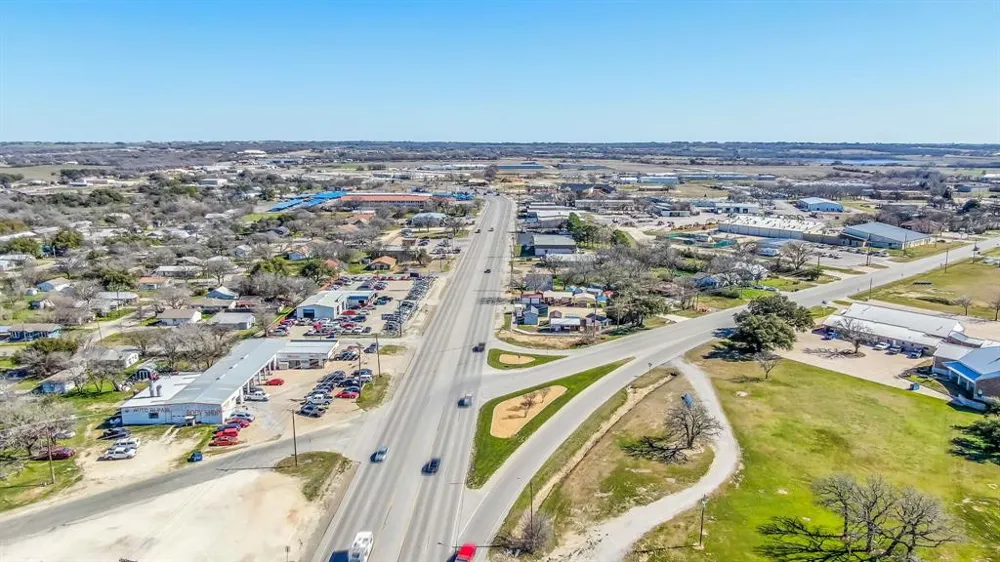 404 E South Loop Stephenville, TX 76401