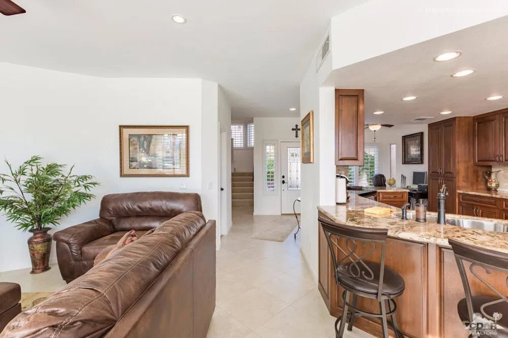 38061 Crocus Lane Palm Desert, CA 92211