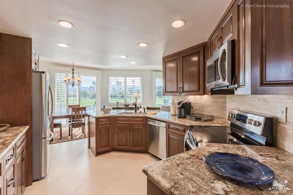 38061 Crocus Lane Palm Desert, CA 92211