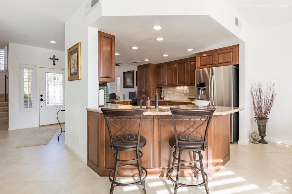 38061 Crocus Lane Palm Desert, CA 92211