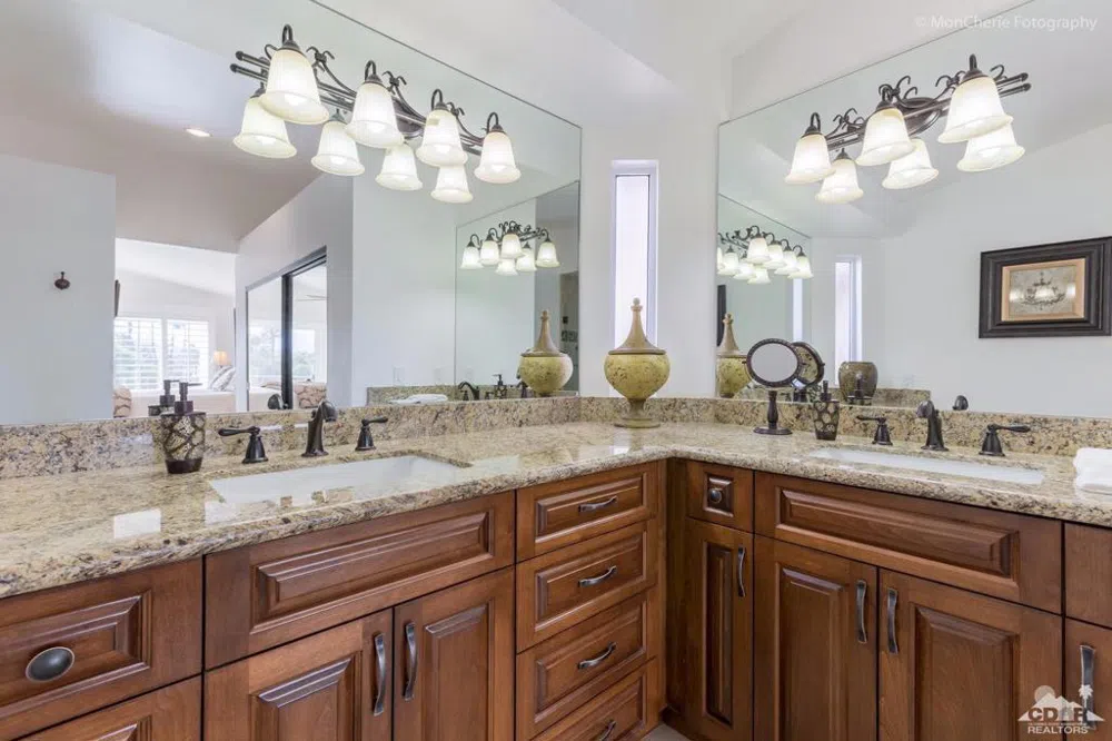 38061 Crocus Lane Palm Desert, CA 92211