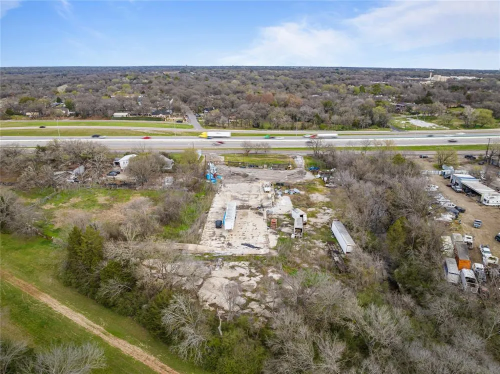 9105 C F Hawn Freeway Dallas, TX 75217